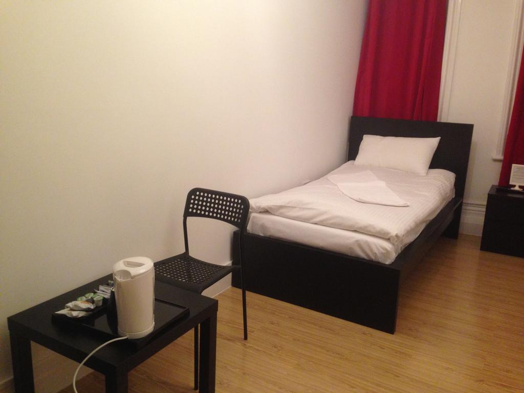 Hotel Duke Of Fife Barking  Habitación foto