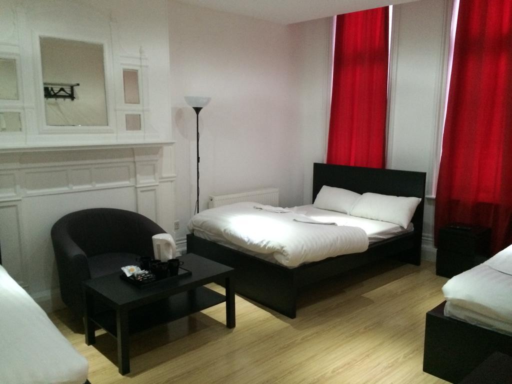Hotel Duke Of Fife Barking  Habitación foto
