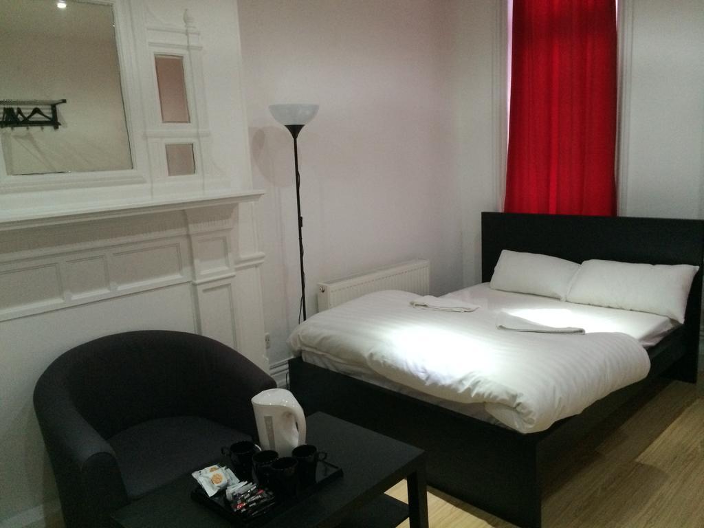 Hotel Duke Of Fife Barking  Habitación foto